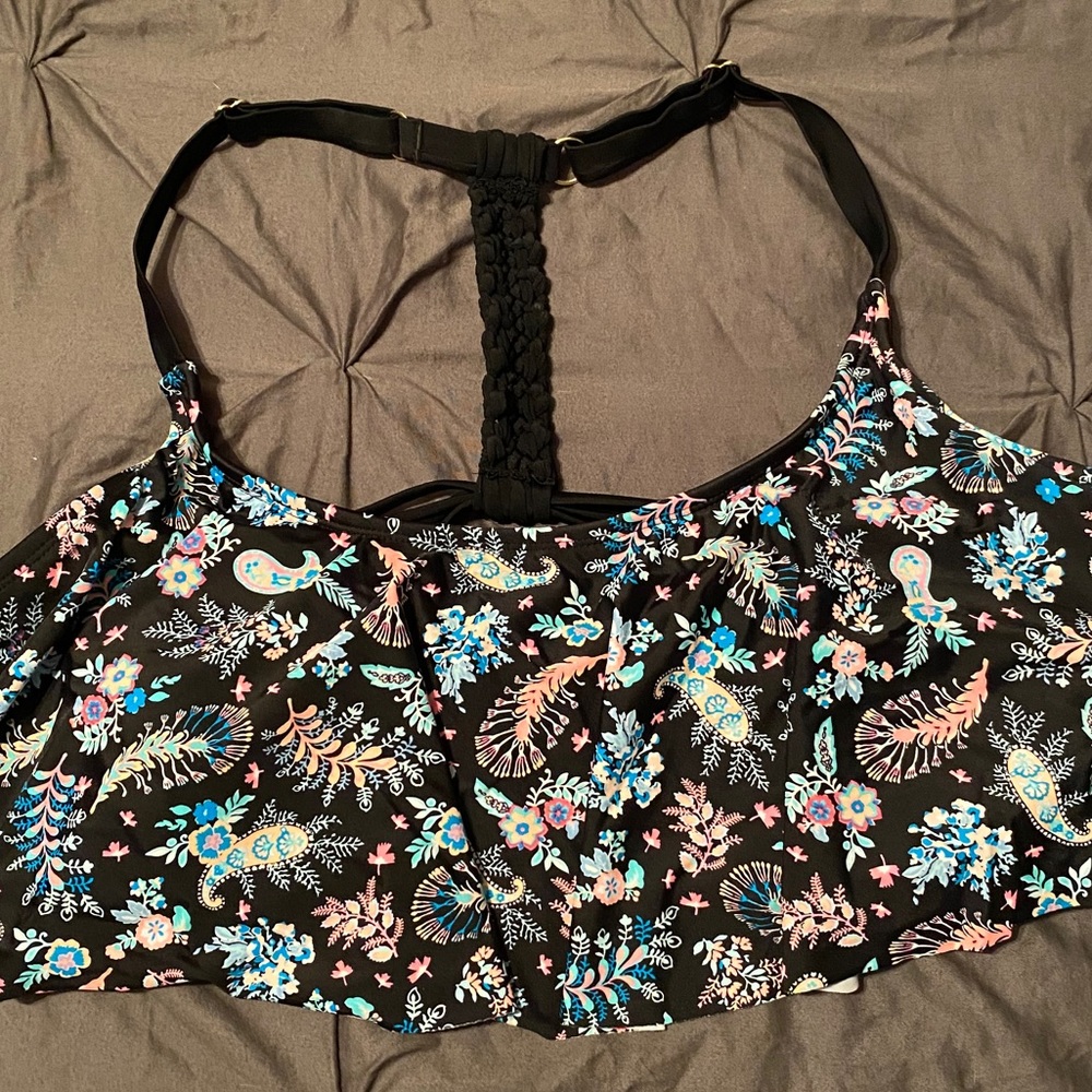 SO JUNIOR PLUS SWIMSUIT TOP